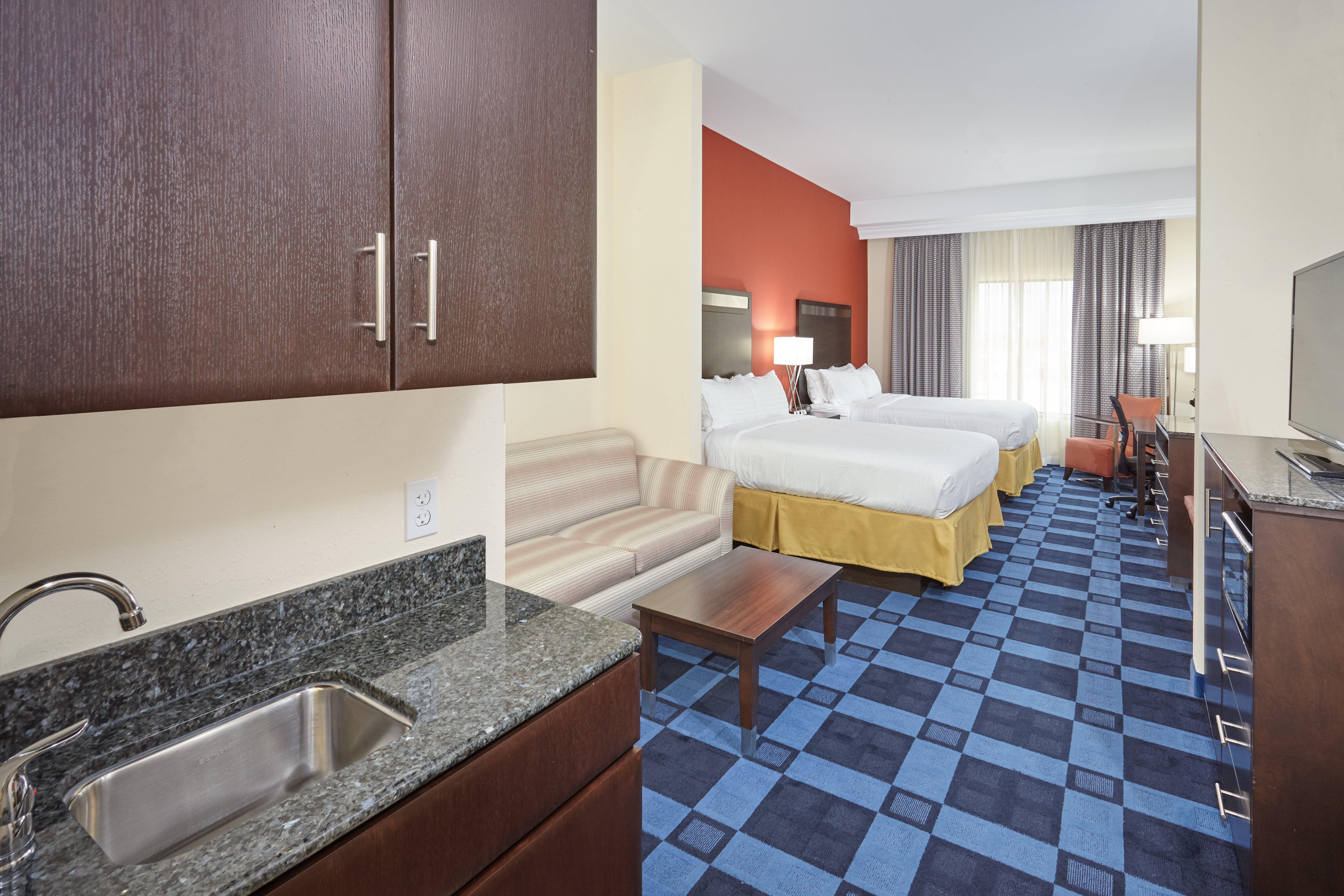 Holiday Inn Express And Suites Columbia University Area By Ihg Exterior photo